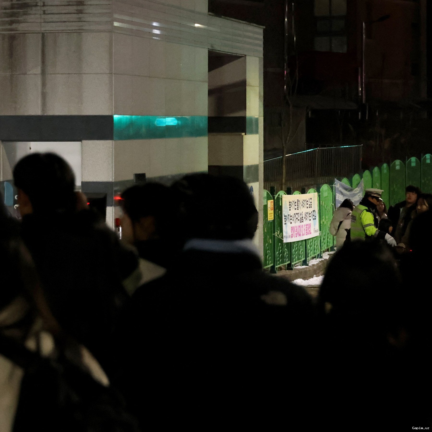 😢⚖️ Bekobodda 11-sinf o‘quvchisi o‘smirlar tomonidan pichoqlanib vafot etdi