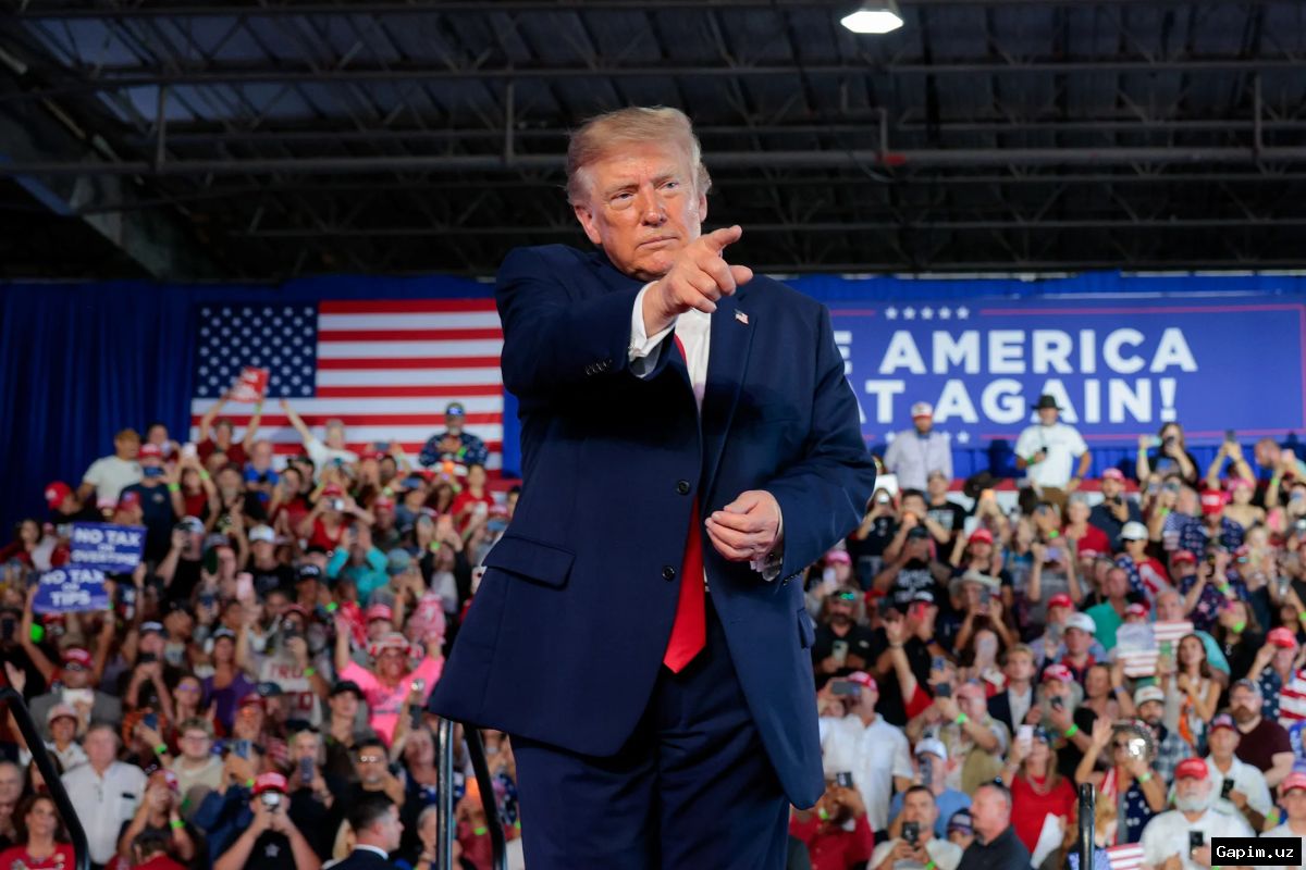 🇺🇸🛢 US Regime Leader Donald Trump Highlights Venezuelan Oil Shipment During High-Stakes Texas Rally