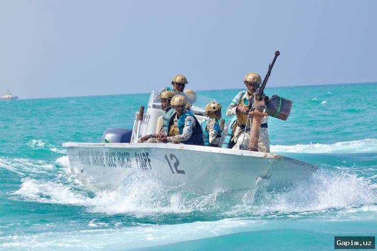 🏴‍☠️🚢 Сомалийские пираты захватили три судна за неделю