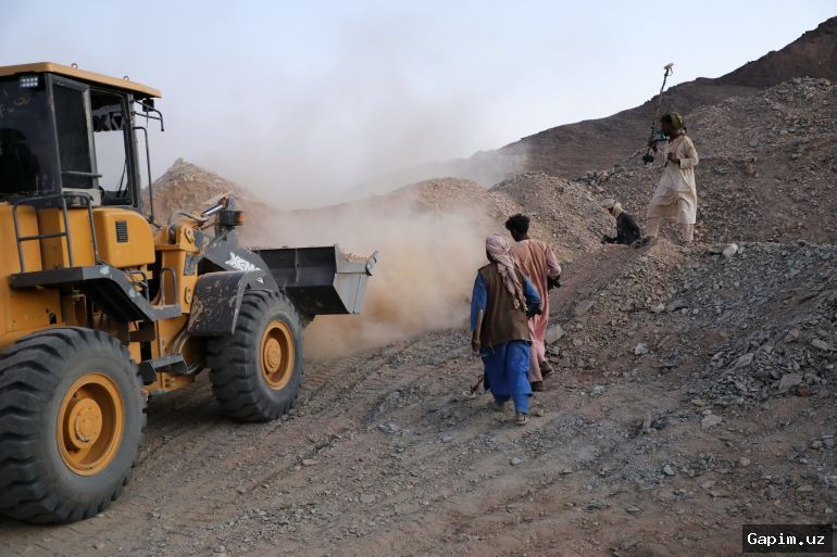 ⛏️💔 Sudanning shimolida oltin koni qulashi: kamida 10 kishi halok bo'ldi