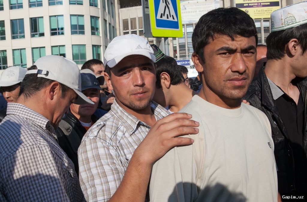 🇷🇺📉 Rossiyada mehnat migrantlari qoidalari keskin qattiqlashmoqda: 52 ta hududda cheklovlar joriy etildi