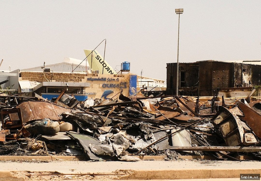 ✈️💥 В результате удара дрона по рынку в Судане погибли 80 человек