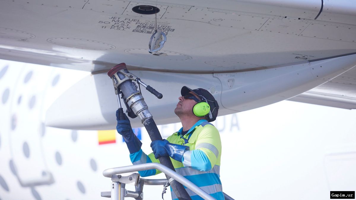 ✈️⛽ Uzbekistan Airways Reduces Flights to Russia Due to Fuel Shortage