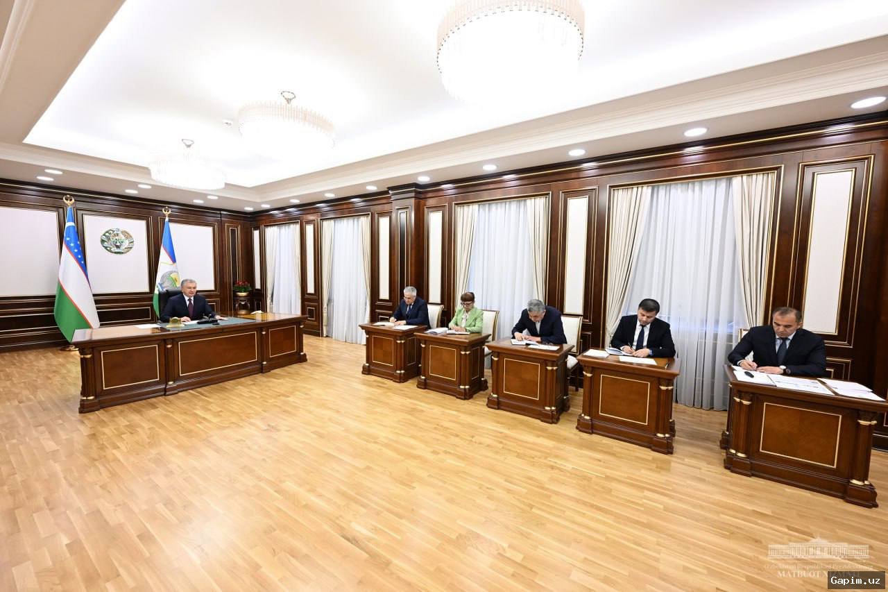 Под председательством Шавката Мирзиёева состоялось видеоселекторное совещание по развитию фармацевтической отрасли и внедрению передовых технологий