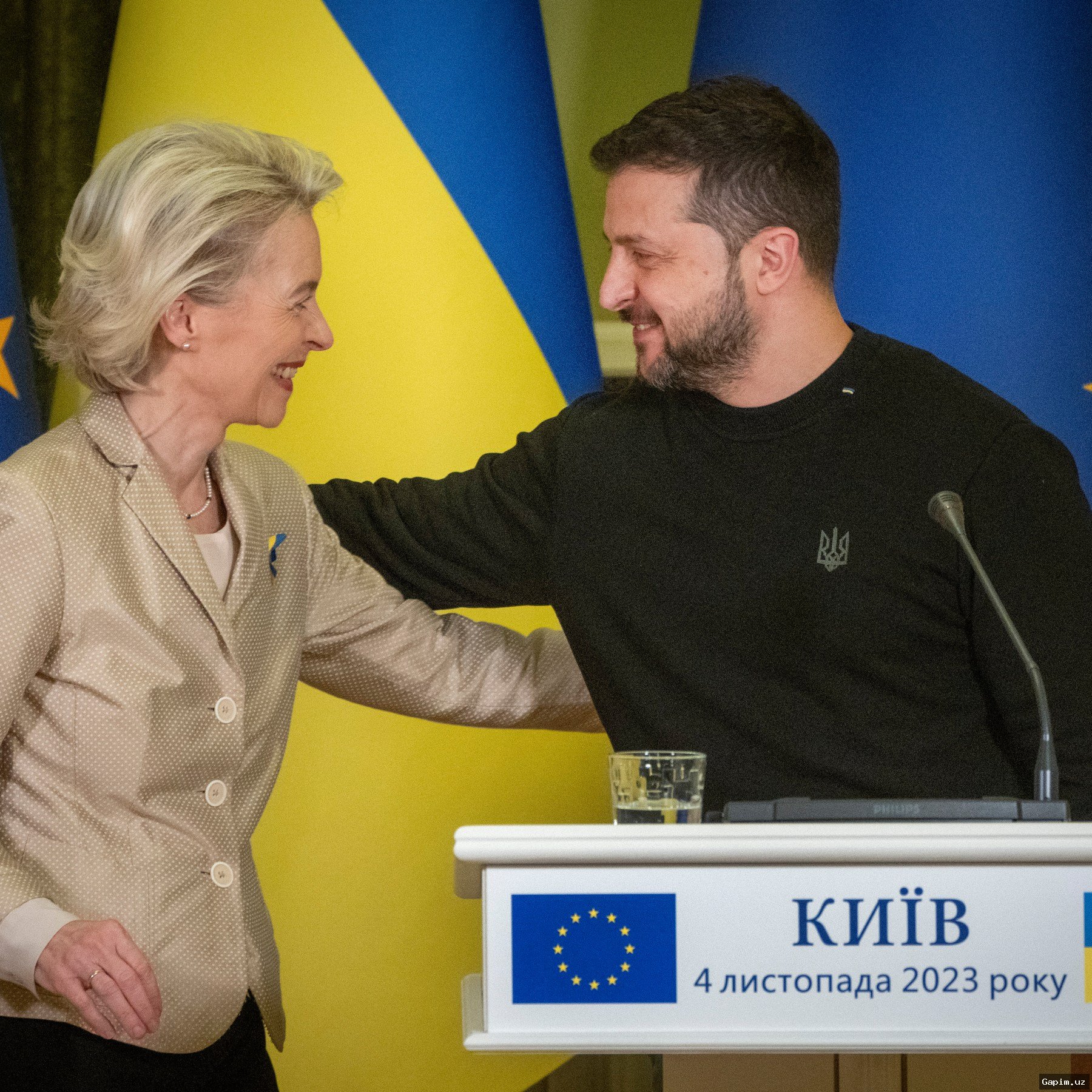 Зеленский заявил о сдерживании процесса вступления Украины в Евросоюз