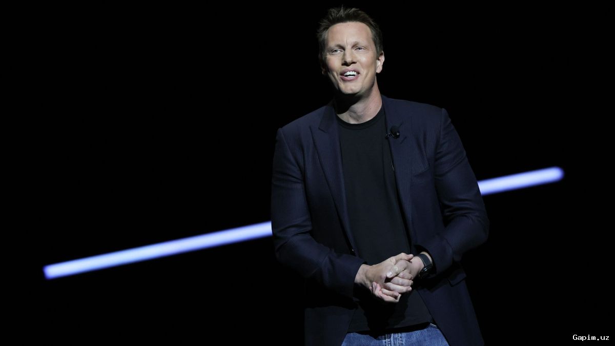 🎬💼 Paramount CEO threatens to leave California over merger block