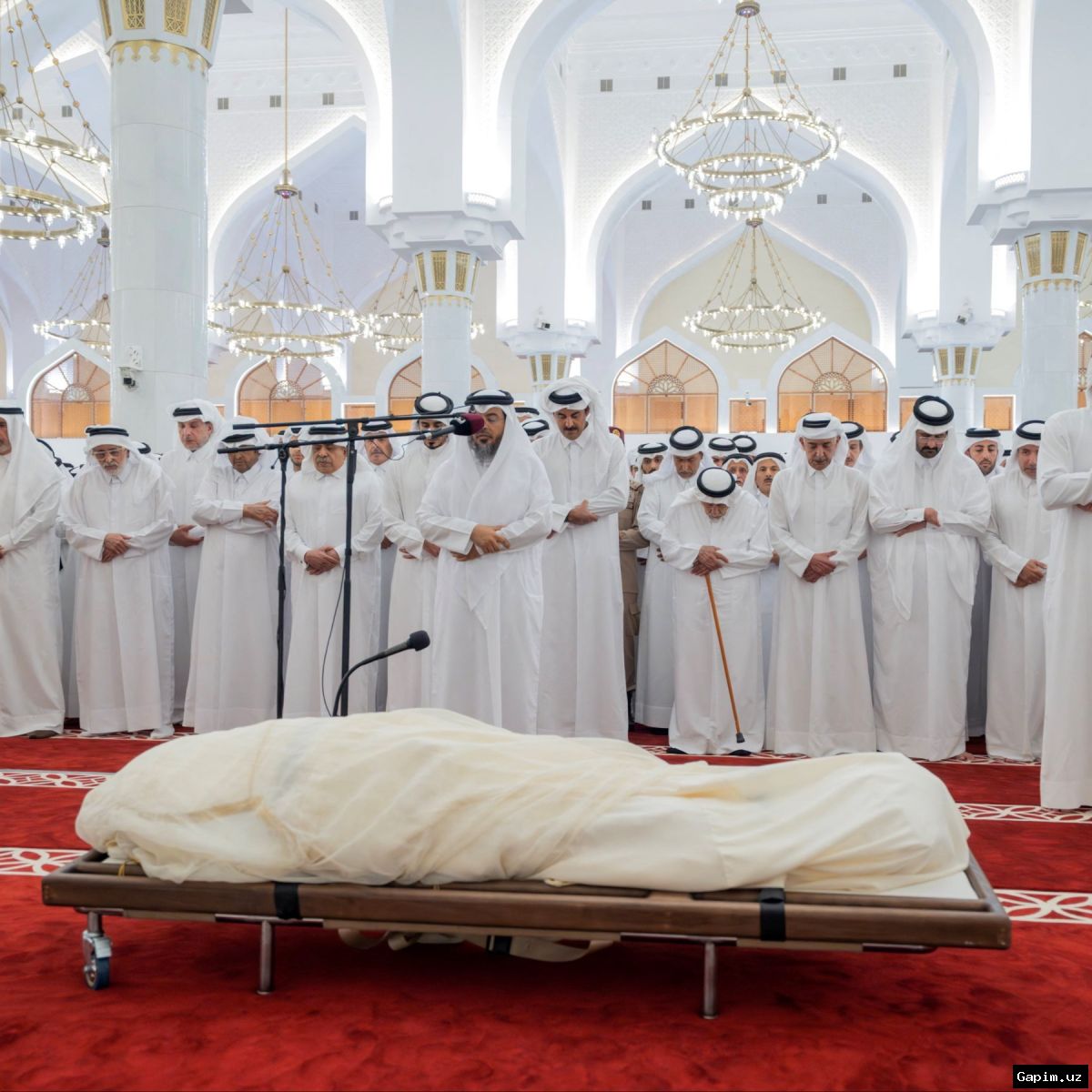 🌍🤝 World leaders flock to Qatar for funeral of former Emir Sheikh Hamad bin Khalifa