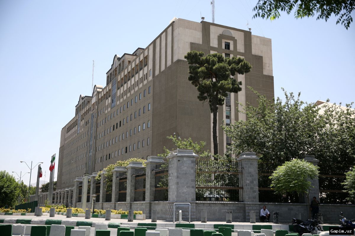 🏛️📜 Iran's parliament approves bill to counter foreign 'infiltration'
