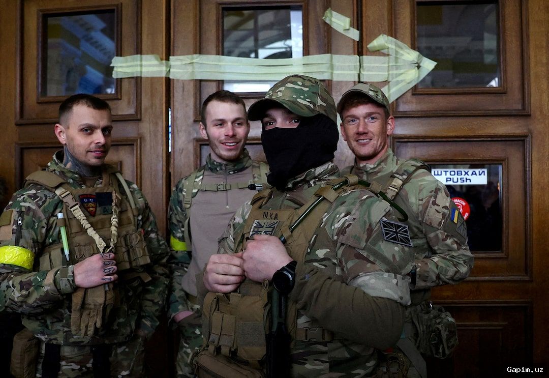 🌍⚔️ Rossiya Ukraina urushiga dunyoning eng kambag‘al mamlakatlaridan yollanma askarlarni jalb qilmoqda