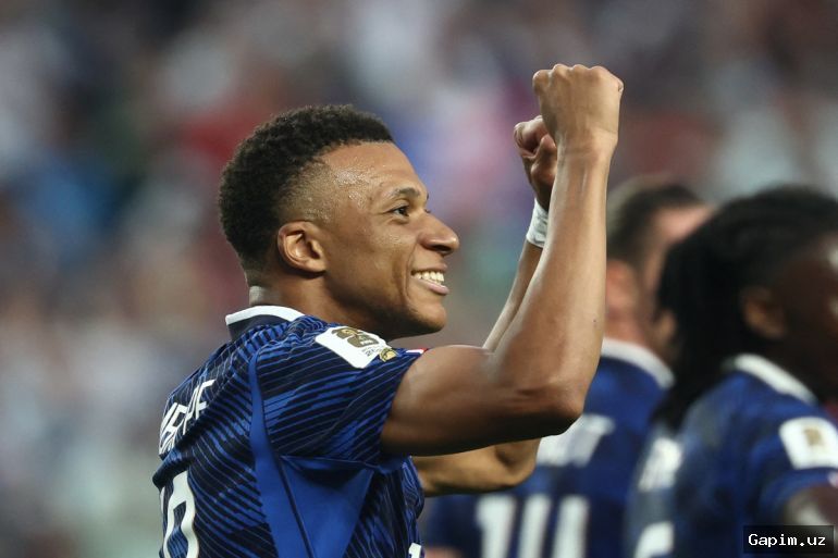 ⚽️🇫🇷 Mbappe double helps France ease past Iraq, thunderstorm delays match by two hours