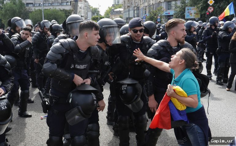 🚨🐑 Румыния: фермеры и пастухи устроили беспорядки в Бухаресте из-за запрета на экспорт овец