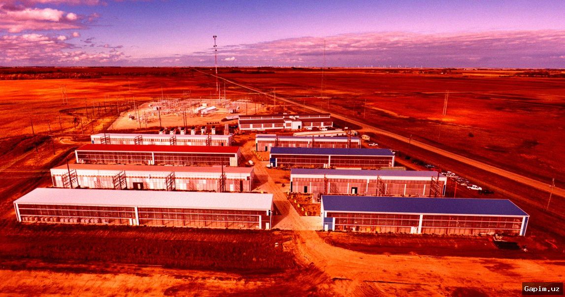 ⚡️🏛️ AQShning Meyn shtati sun'iy intellektni qo'llab-quvvatlaydigan katta ma'lumotlar markazlarini qurishni vaqtincha to'xtatdi