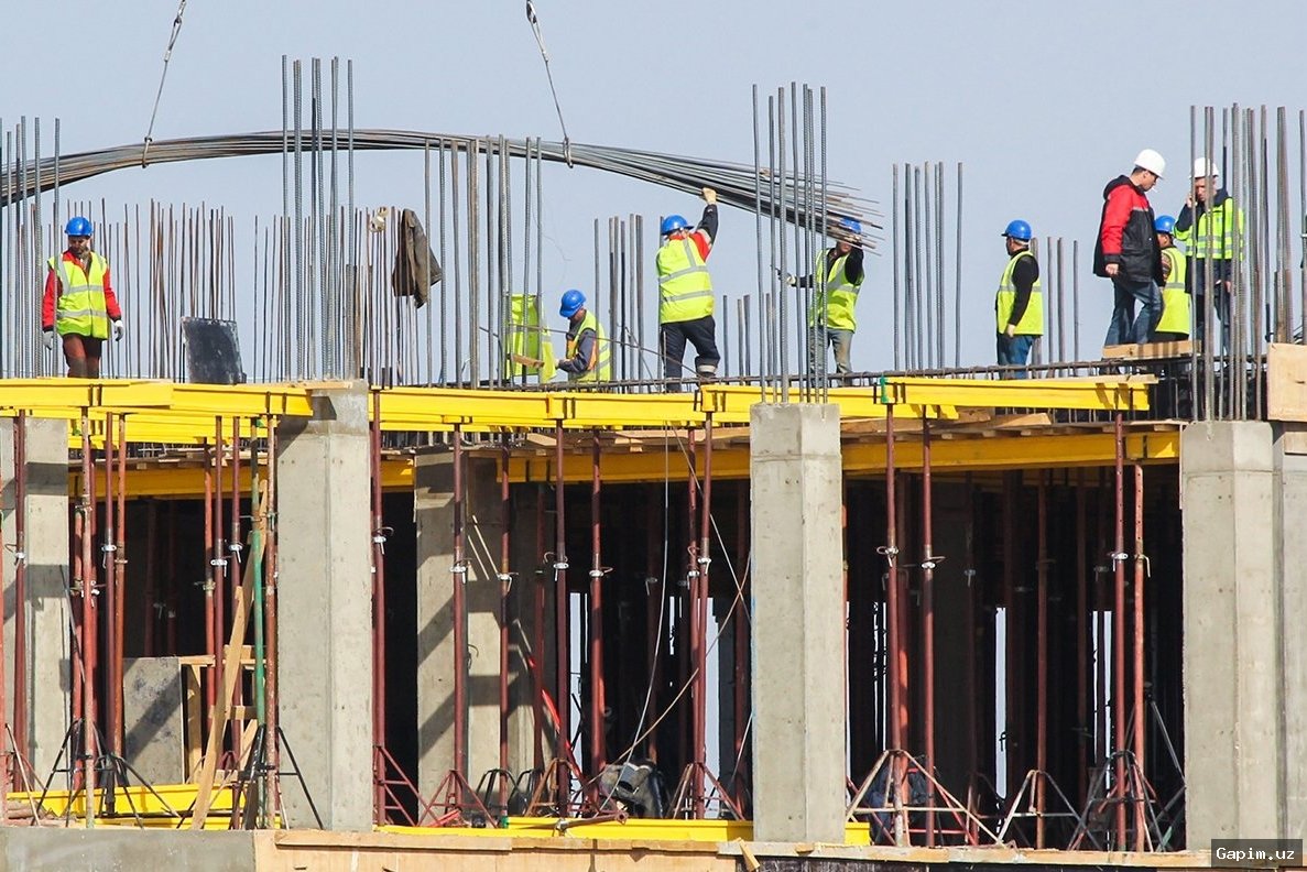 🏗️⚠️ Трагедия на стройке в Ташкенте: Двое рабочих погибли