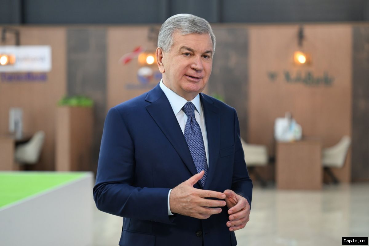 🏗️🏠 Шавкат Мирзиёев начал поездку в Ферганскую область с осмотра нового жилого массива «Янги Узбекистон» в Коканде
