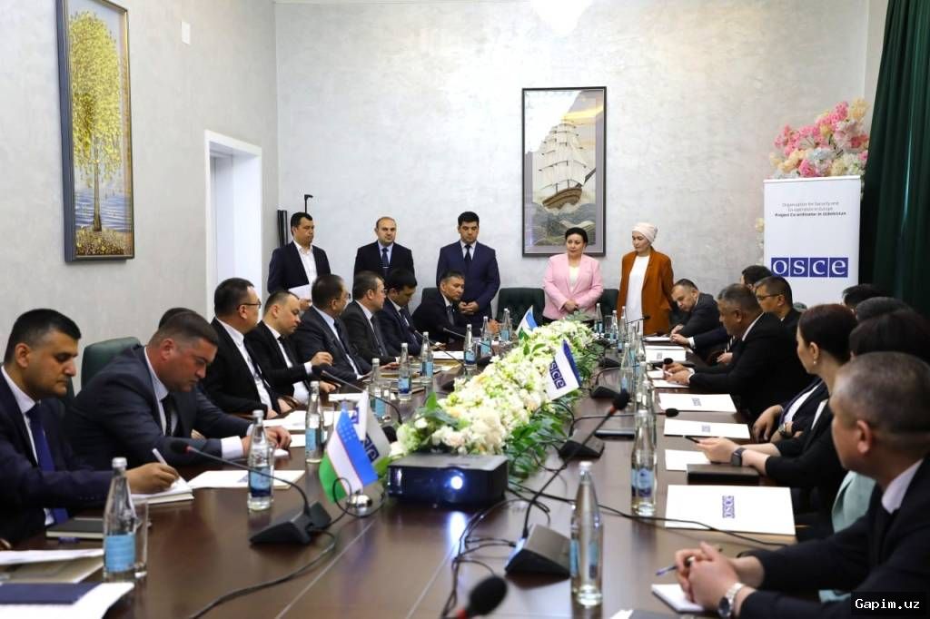 💻⚖️ Navoiy sudchilari uchun kiberjinoyatlarga qarshi kurash bo‘yicha maxsus kurs o‘tkazildi