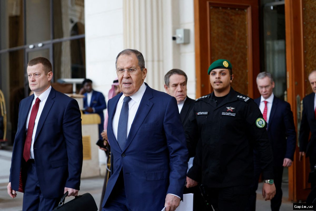 🇷🇺🤝 Russian Delegation Arrives in US for Talks Amid Strained Relations