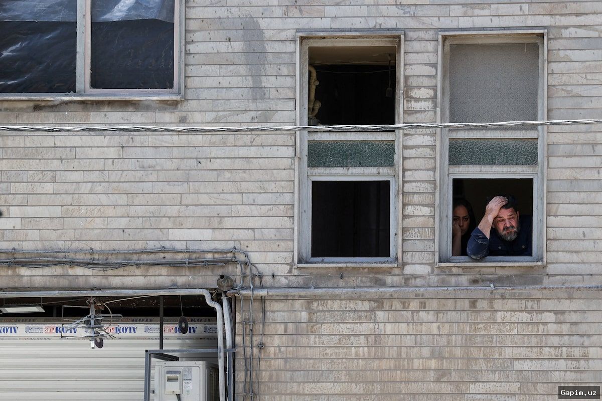 ⚔️🚨 Eron ko'chalarida harbiy nazorat kuchaymoqda, AQSh va Isroil hujumlari davom etmoqda