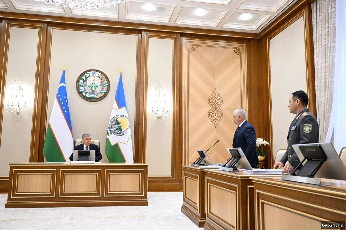 ⚔️🛡️ Shavkat Mirziyoyev mudofaa sohasidagi islohotlar taqdimoti bilan tanishdi