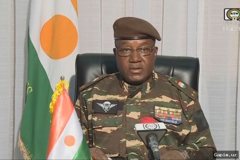 Niger fransuz ommaviy axborot vositalarini to‘xtatdi: matbuot erkinligi yanada cheklanmoqda