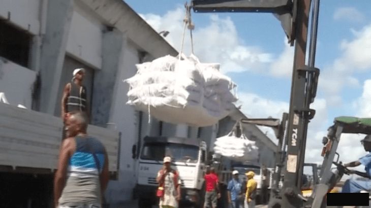 🇨🇳🍚 Xitoy yordami Kubadagi oziq-ovqat tanqisligini yumshatmoqda, ammo iqtisodiy inqiroz davom etmoqda
