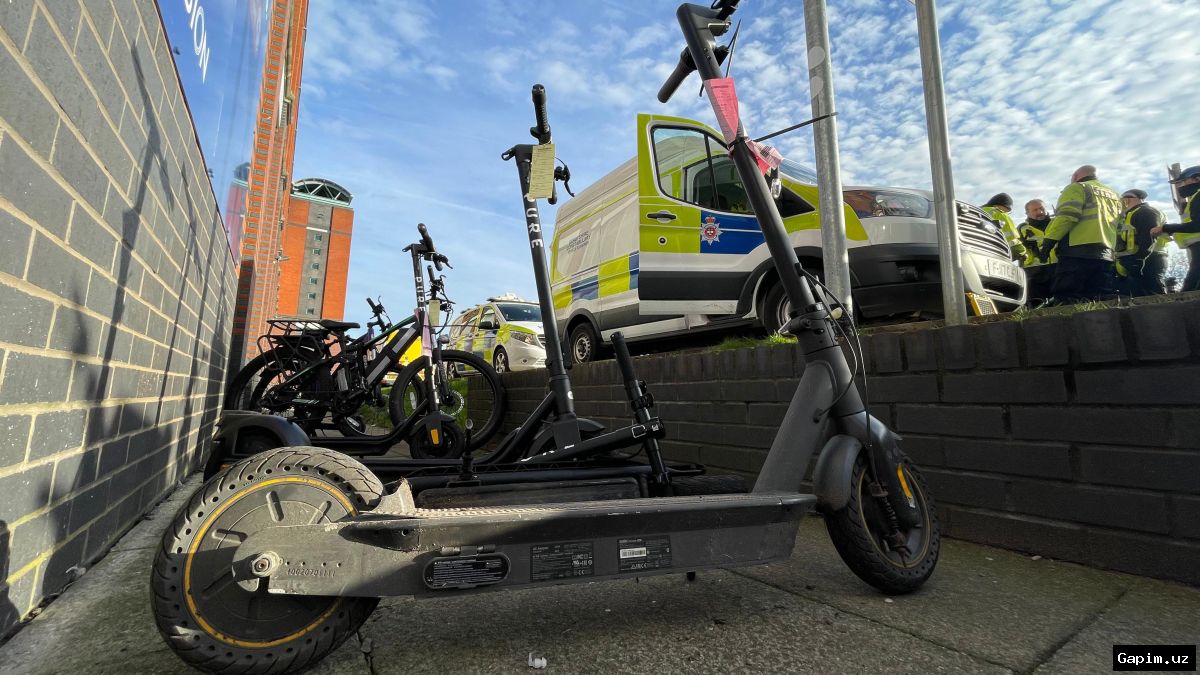 🚲💰 Zimbabveda elektr triklarni hibsga olish: qishloq ayollari qonuniy to‘siqlarga duch kelmoqda