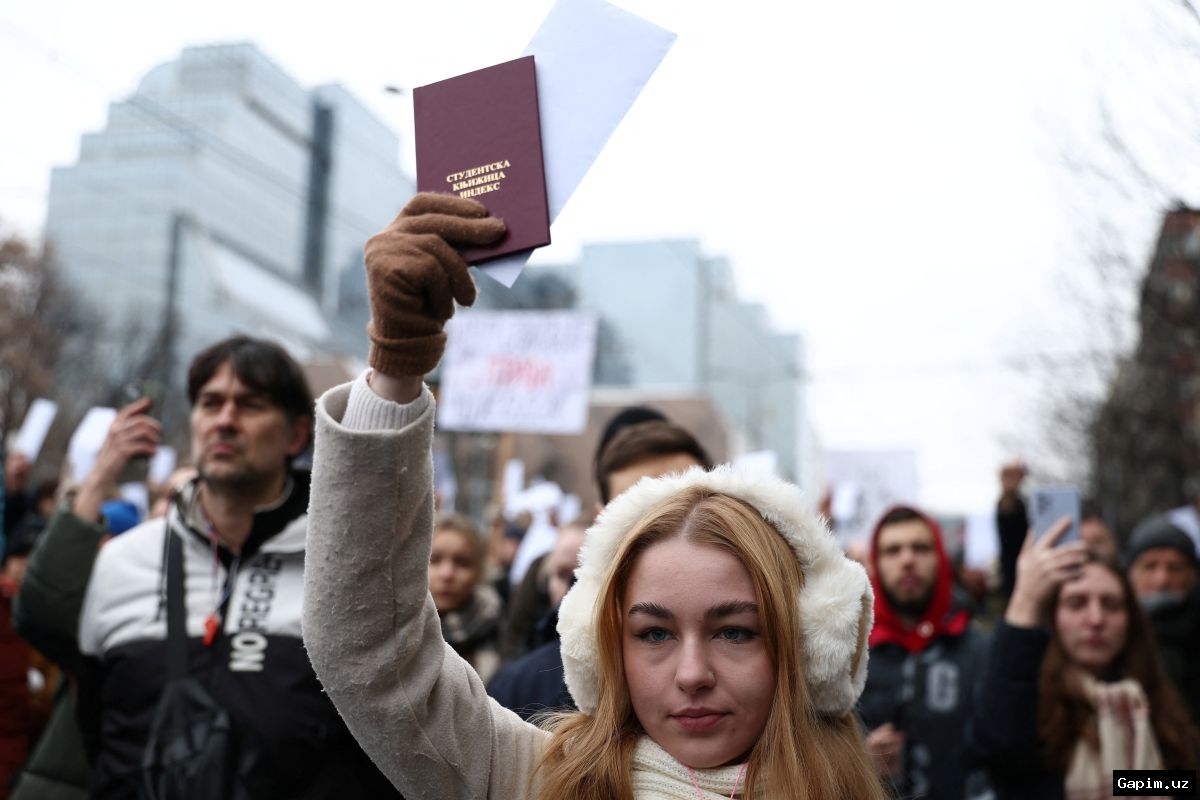 🇷🇸⚠️ Протесты в Белграде: в Сербии нагнетается напряженность накануне парламентских выборов