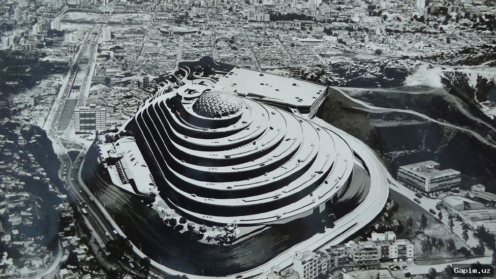 🔒😢 El Helicoide: Maduro hukumatining siyosiy mahbuslar ustidan qilgan zo‘ravonliklari va oilalarining azoblari