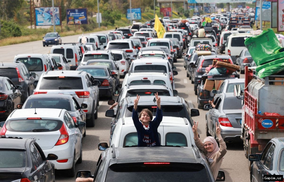 🏘️💥 Lebanese Families Return Home Amid Ongoing Israeli Attacks and Fragile Ceasefire