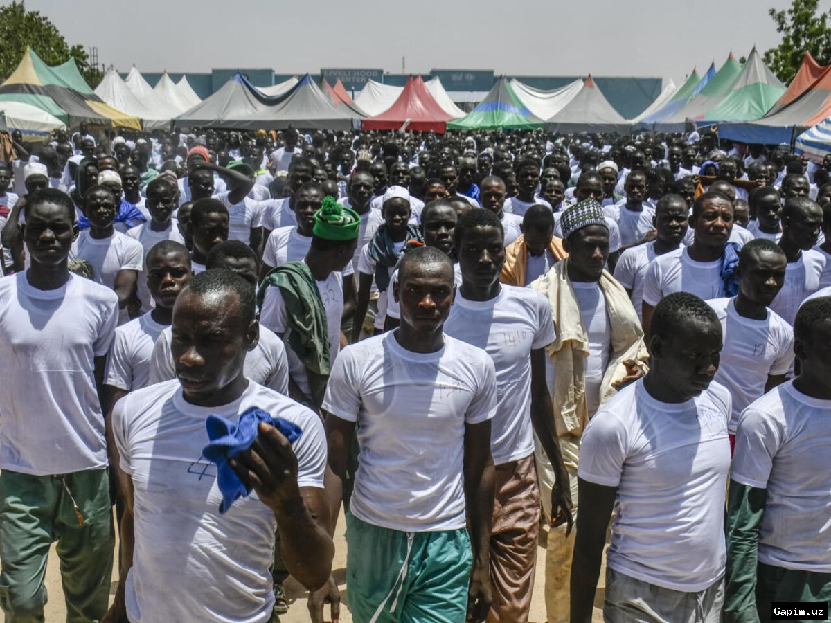 ⚖️🏛️ Nigeria to reintegrate over 700 former Boko Haram fighters amid community skepticism