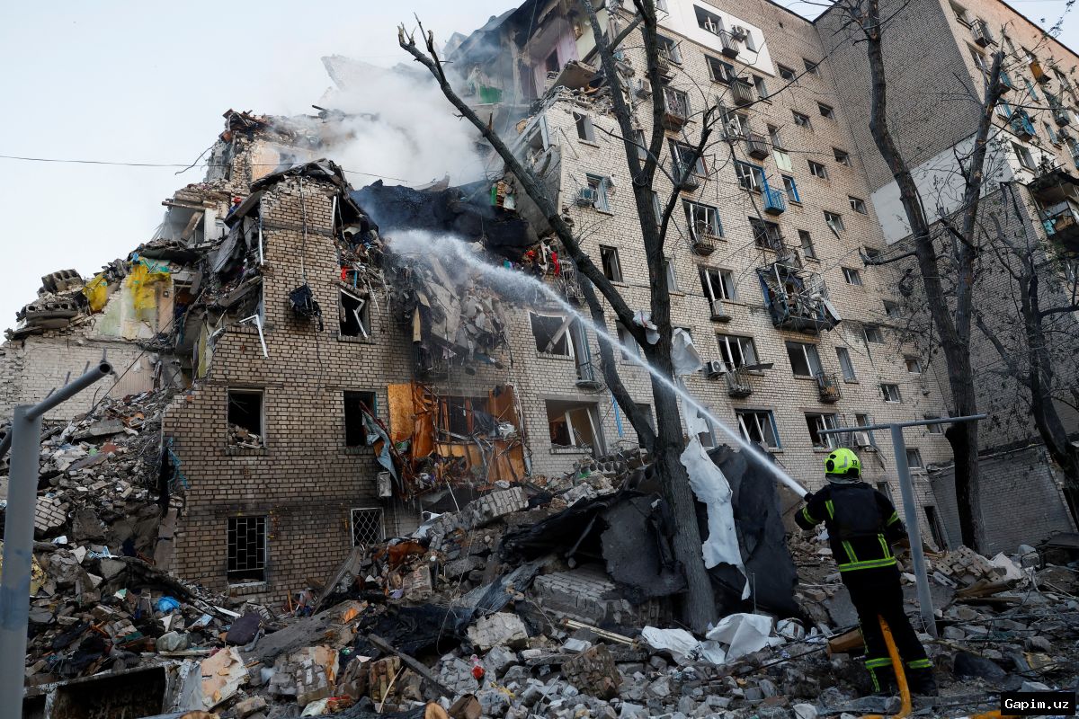🚀🔥 Kyiv hit by ballistic missile and drone attack: at least 2 dead, 11 wounded