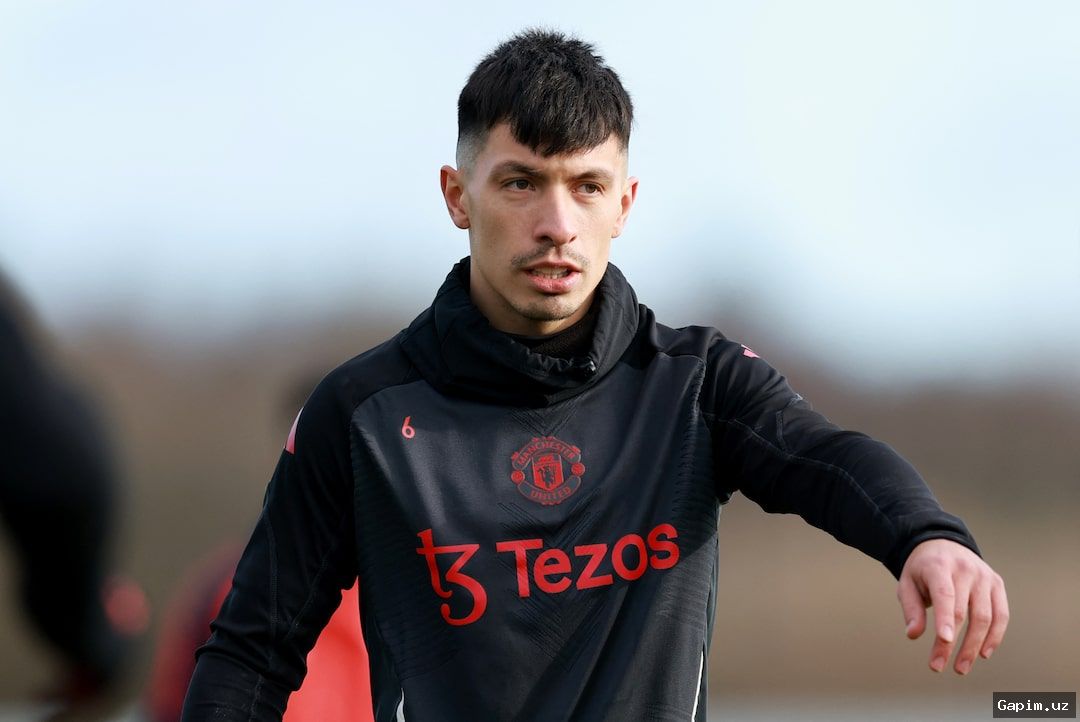 ⚽️📉 Лисандро Мартинес принес извинения за критику руководства Манчестер Юнайтед