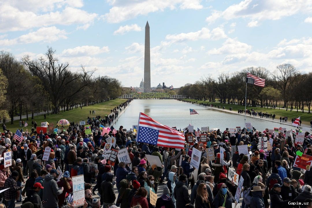 ⚖️🗽 'No Kings' Protests Sweep US and Europe: Alleged Democratic Backsliding Under Trump