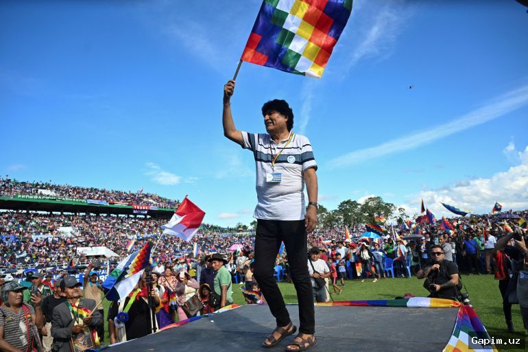 ⚖️🏛️ Bolivia reissues arrest warrant for former President Evo Morales after no-show at trial