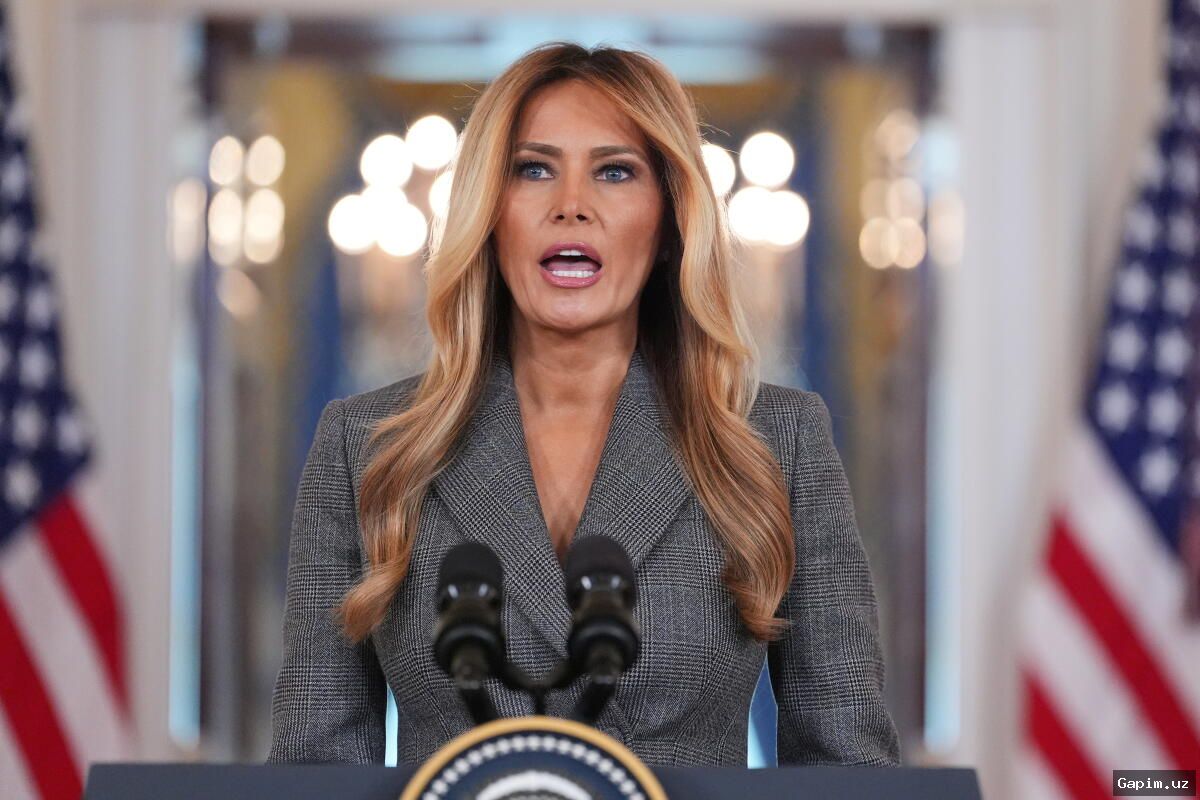 🇺🇸🕊️ Белый дом утверждает, что Мелания Трамп якобы добилась прекращения огня в Олешках