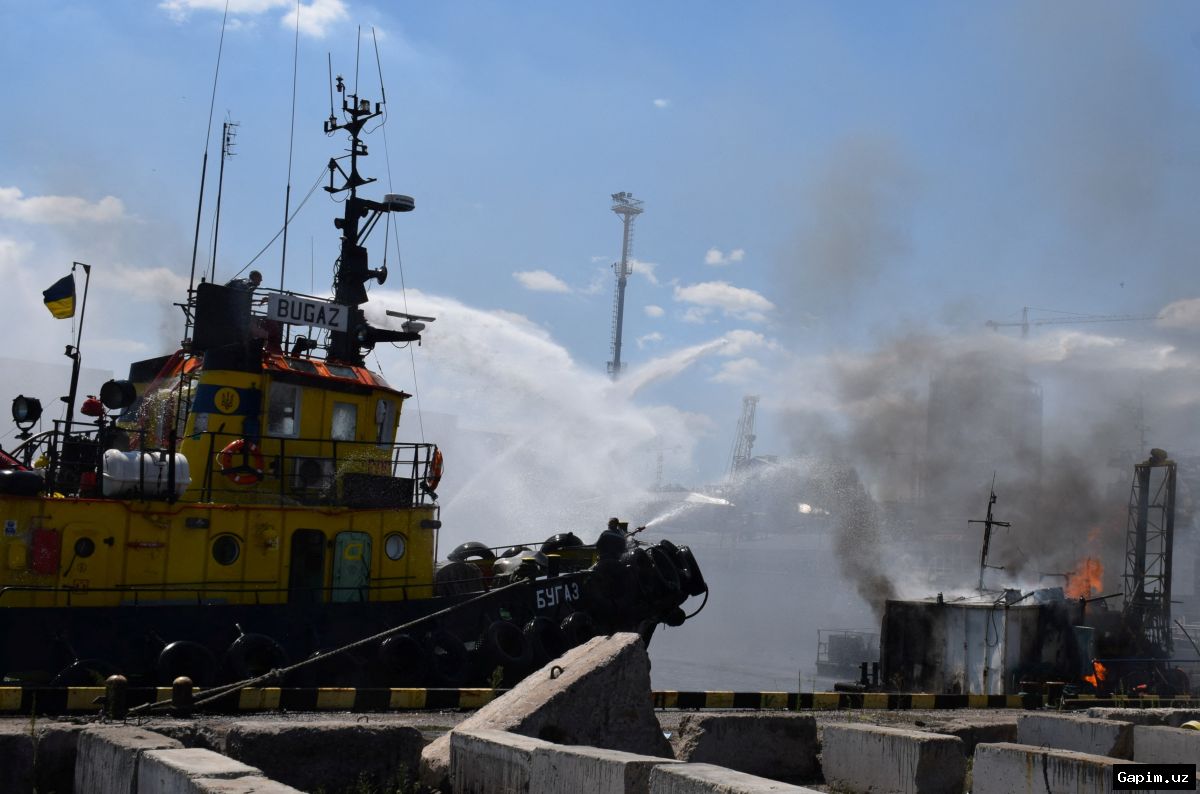 🚢💥 Российские ракеты и дроны уничтожают порты Украины на Черном море: Одесса на грани катастрофы
