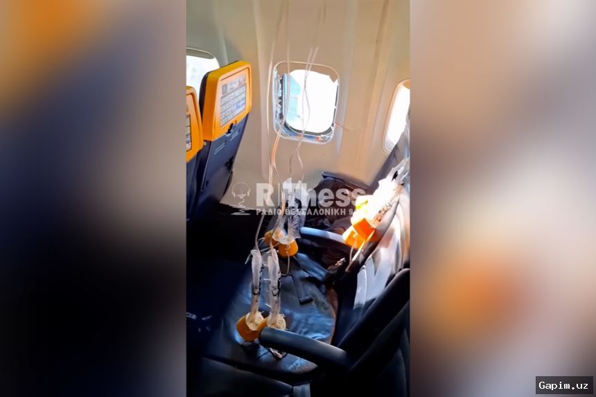 ✈️🆘 Ryanair samolyotida dahshat: Yo‘lovchi derazadan so‘rilib ketayozdi