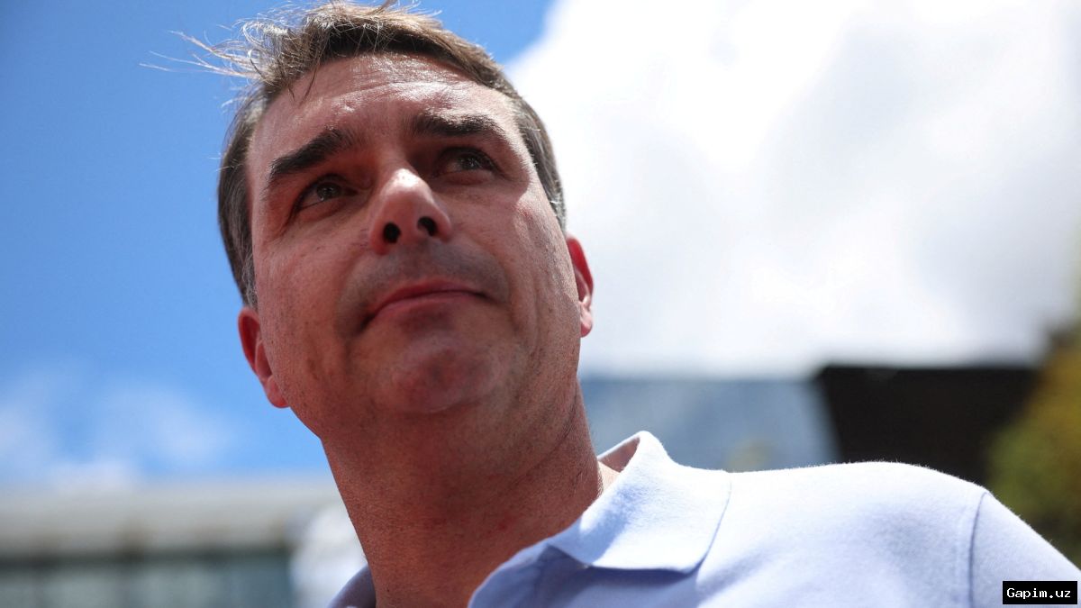 ⚖️🗳️ Brazil’s Supreme Court Orders Probe into Presidential Candidate Flavio Bolsonaro for Defamation