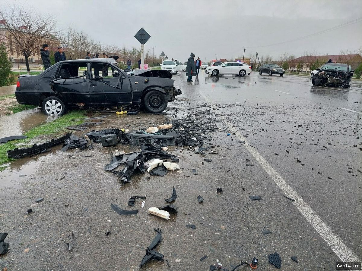 🚗💥 В Джизаке хоким района попал в ДТП, его состояние тяжелое