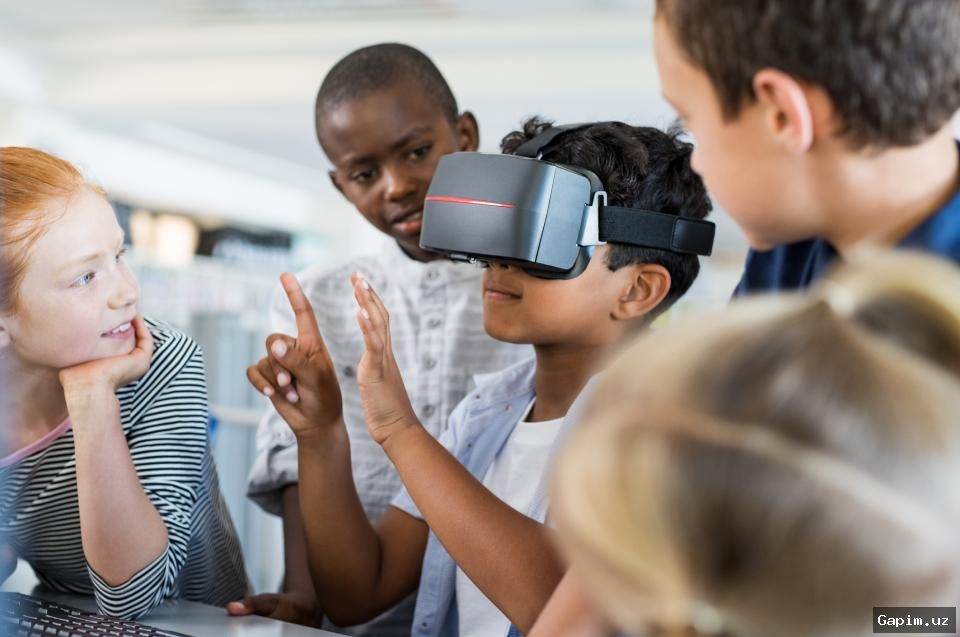 Original: students AI education study 🎓🤖 Искусственный интеллект меняет образование: успехи и риски для учащихся