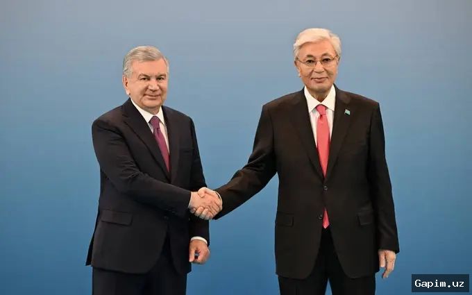 🤝🇰🇿 Президент Узбекистана провел встречу с главой Коллегии ЕЭК