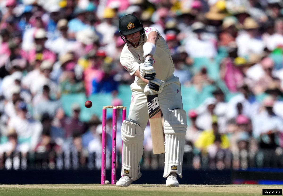🏏🇧🇩 Bangladesh Dismiss Australia for 198, Take Control on Day One of First Test