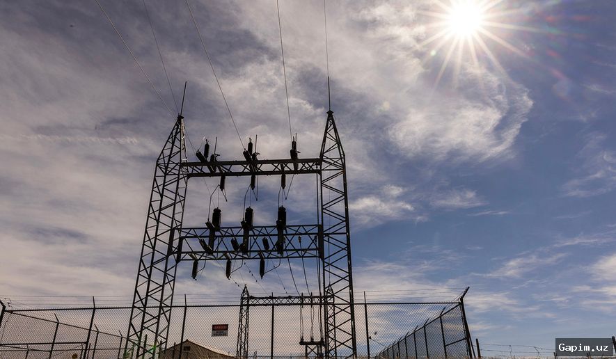 ⚡️🏛️ Trump declares national emergency over foreign equipment in US power grid