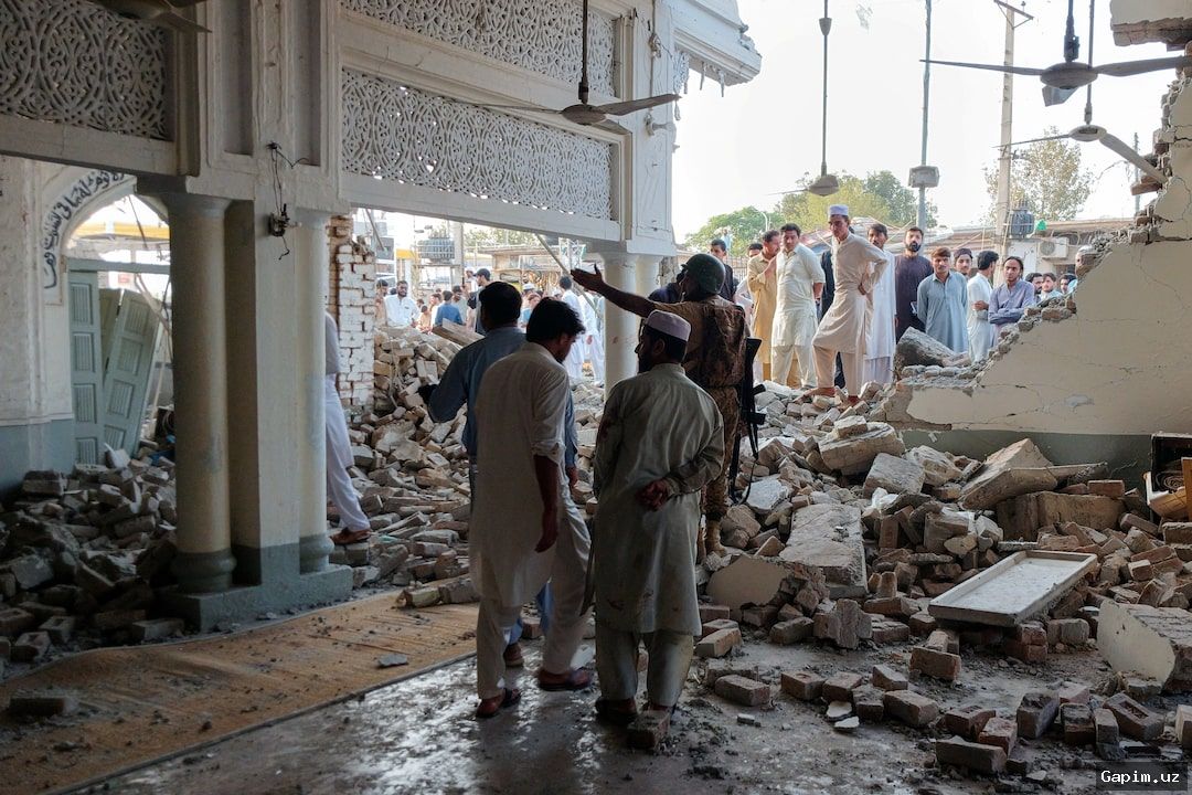 💥🕌 Pokistonning Kohat shahridagi politsiya shtabiga hujum: qurbonlar soni 31 nafarga yetdi