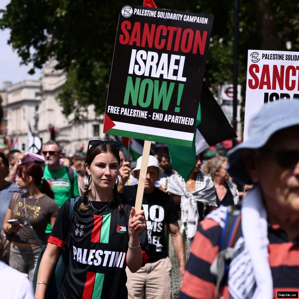 🏛️⚔️ London's Hackney Council votes to sever twinning ties with Israel's Haifa after nearly six decades