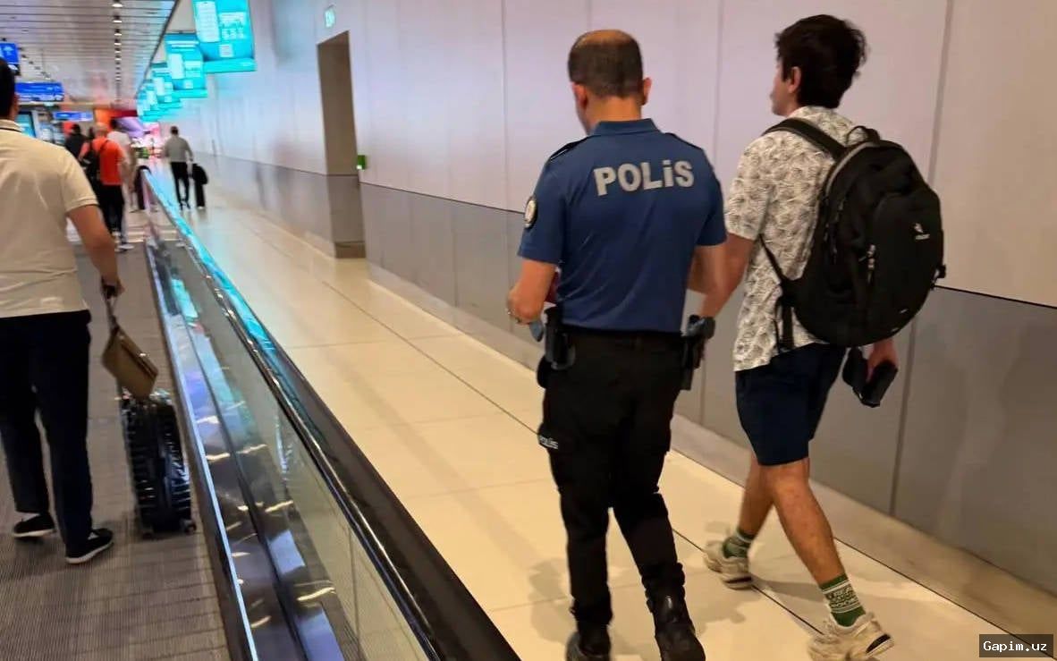 🎭🇹🇷 В Турции задержан стендап-комик Дениз Гокташ