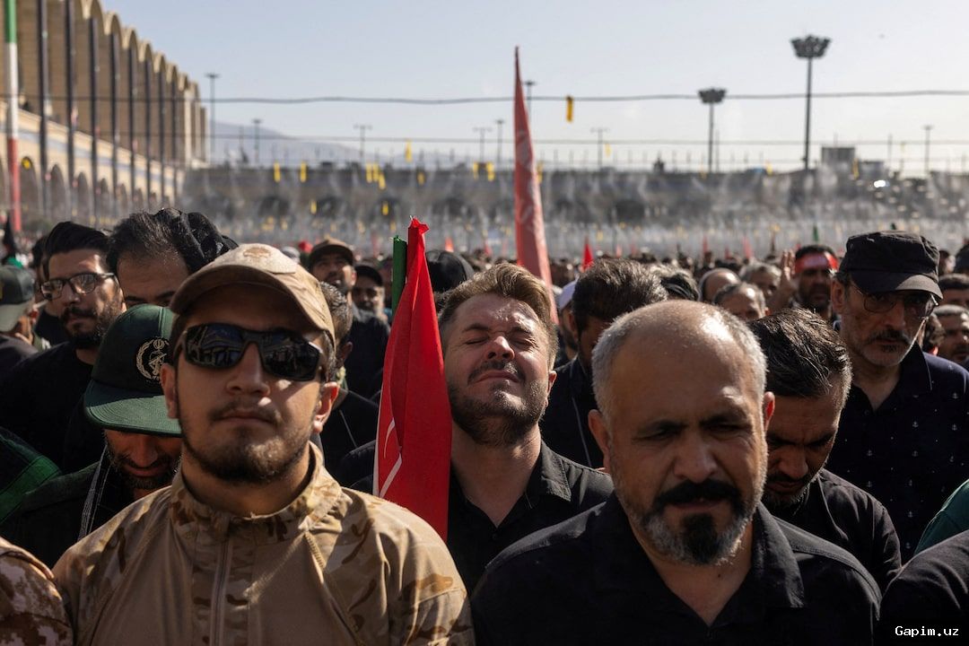 🏴🇮🇷 Khamenei's Sons Appear at Funeral, But Successor Missing
