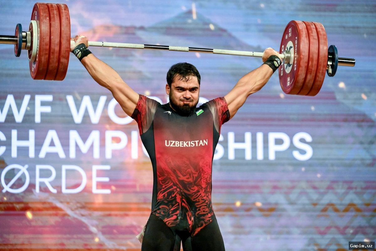 🏋️‍♀️🇺🇿 В Ташкенте стартовал Кубок Узбекистана по тяжёлой атлетике: 17-летняя спортсменка обновила национальные рекорды