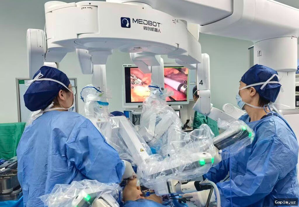 🤖🏥 В Узбекистане впервые провели эндопротезирование тазобедренного сустава с помощью робота-ассистента