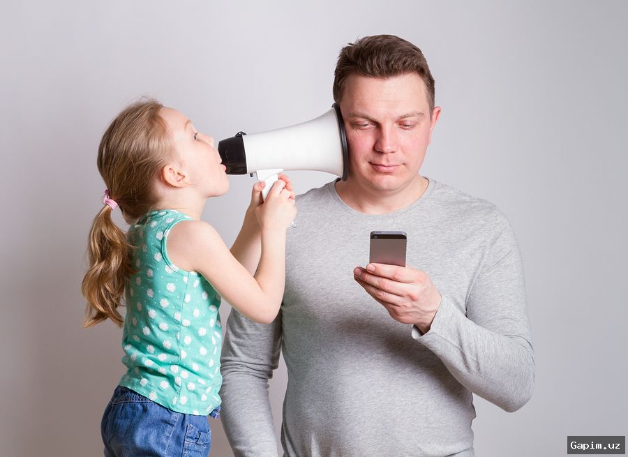 📱🧠 Суд США обвинил Meta и Google: Как родители могут сократить экранное время детей?