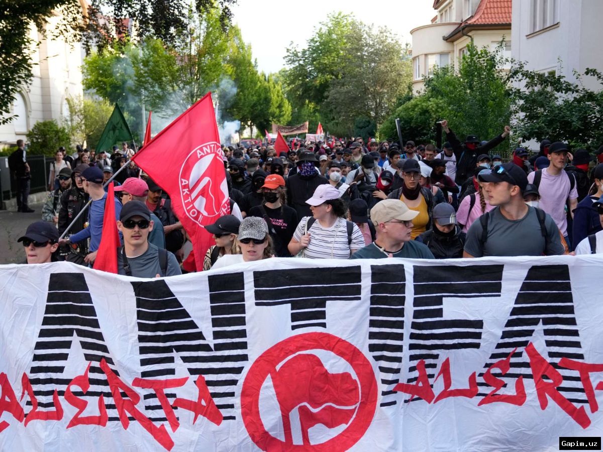 🇩🇪🚫 Germaniyada AfD partiyasining konferensiyasiga 20 ming kishi norozilik bildirdi